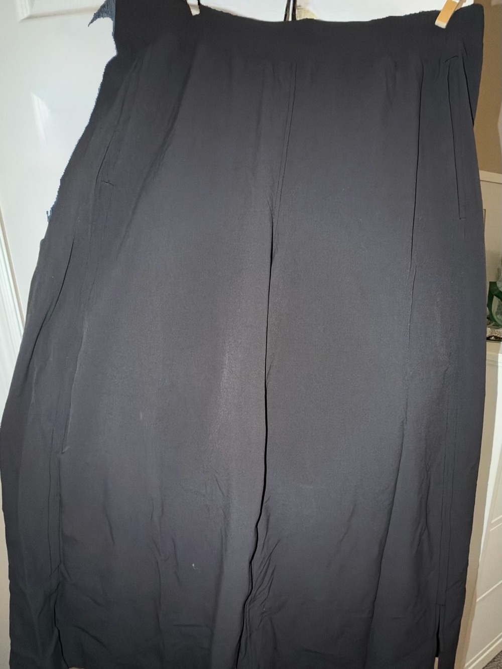 Lululemon Stretch Woven High-Rise Flowy Wide-Leg Crop with Slits - Black - XL